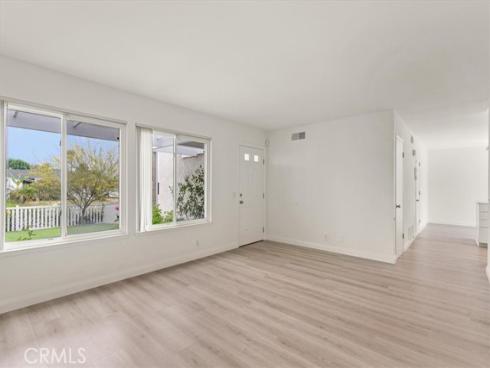 25022 La Suen Road, Laguna Hills, CA