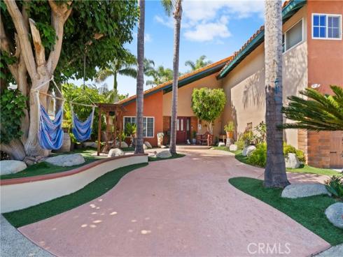 25261  Grissom   Road, Laguna Hills, CA