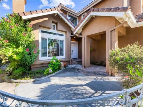 27088  Ironwood Drive  , Laguna Hills, CA