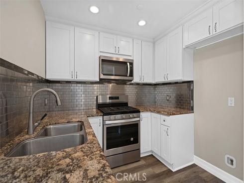 25821  Via Lomas  216 , Laguna Hills, CA