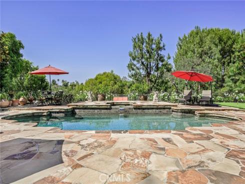 25291 Derbyhill Drive, Laguna Hills, CA