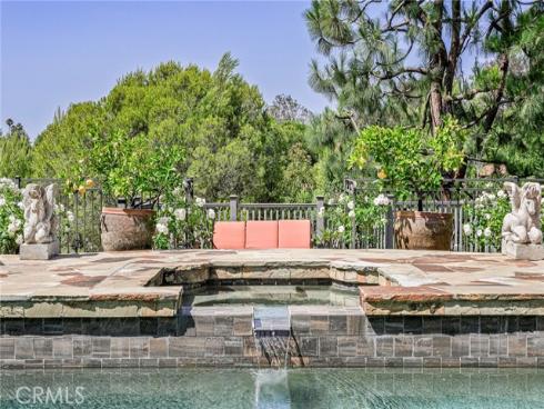 25291 Derbyhill Drive, Laguna Hills, CA