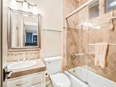 25291 Derbyhill Drive, Laguna Hills, CA