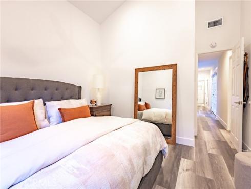 25065 Sunset Place, Laguna Hills, CA