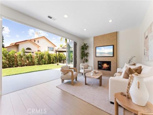 24876 Avenida Avalon , Laguna Hills, CA