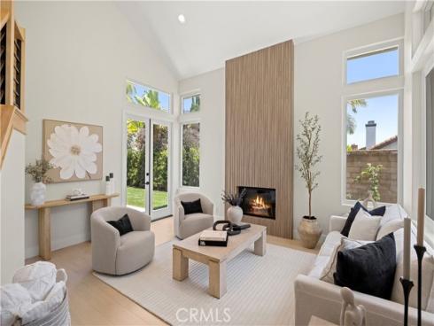 24876 Avenida Avalon , Laguna Hills, CA