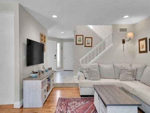 12  Sparrow Hill   Lane, Laguna Hills, CA