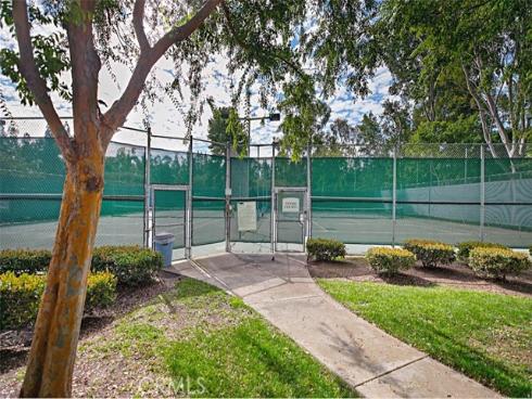 23332  Caminito Lazaro  260 , Laguna Hills, CA