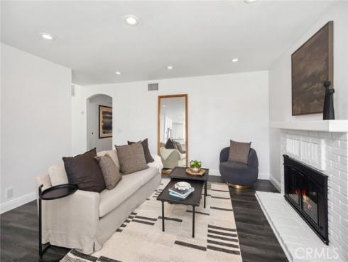 24532 La Cienega Street, Laguna Hills, CA