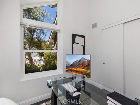 24532 La Cienega Street, Laguna Hills, CA