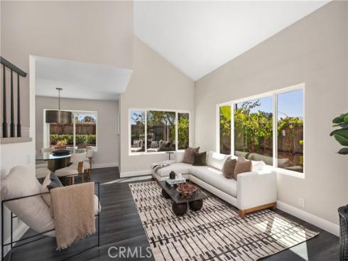 24532 La Cienega Street, Laguna Hills, CA