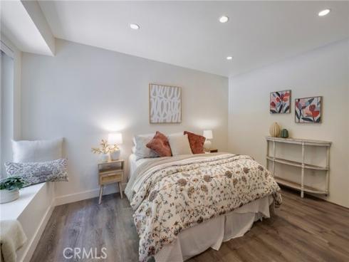 1 Indian Hill Lane, Laguna Hills, CA