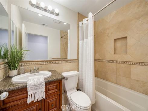 1 Indian Hill Lane, Laguna Hills, CA