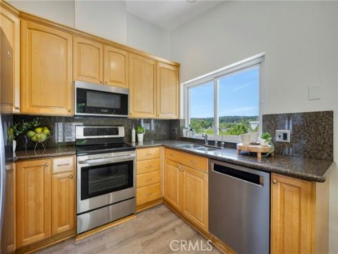 1 Indian Hill Lane, Laguna Hills, CA