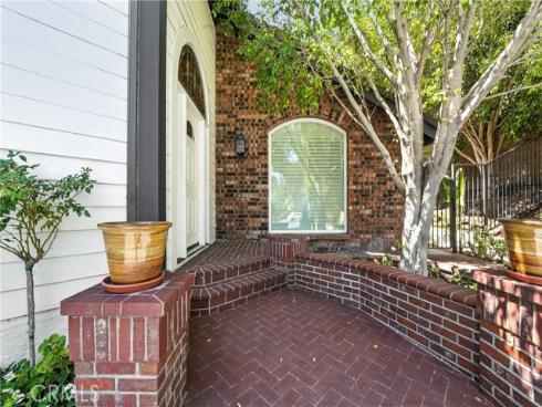 24901 Del Monte Street, Laguna Hills, CA