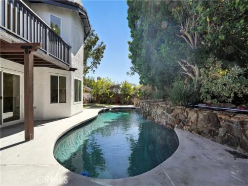 24901 Del Monte Street, Laguna Hills, CA