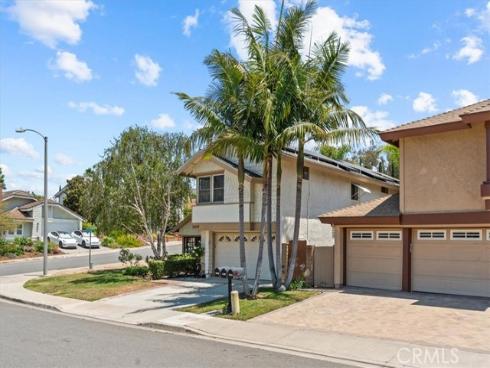 25252 Calero Avenue , Laguna Hills, CA