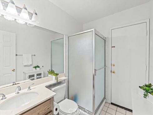 25252 Calero Avenue , Laguna Hills, CA