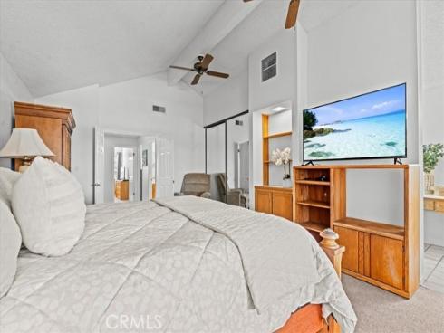 25252 Calero Avenue , Laguna Hills, CA