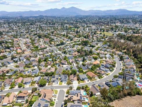 25252 Calero Avenue , Laguna Hills, CA