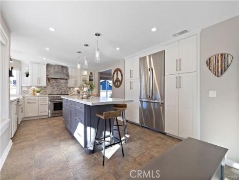 25252  Calero Avenue  , Laguna Hills, CA