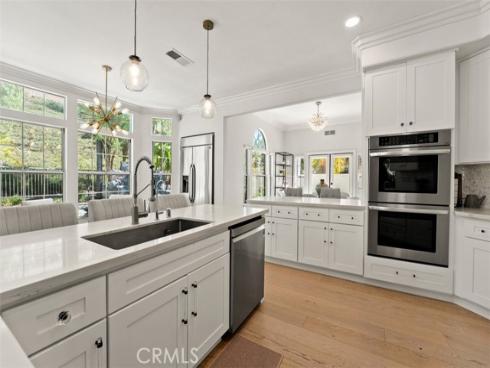 27153 Woodbluff Rd , Laguna Hills, CA