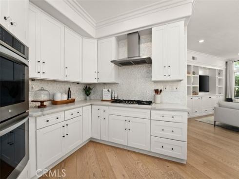 27153 Woodbluff Rd , Laguna Hills, CA