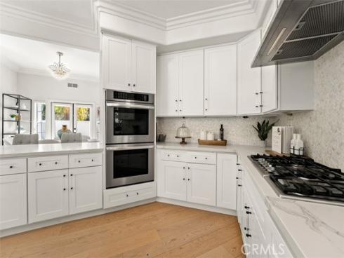 27153 Woodbluff Rd , Laguna Hills, CA