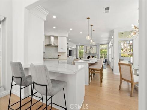 27153 Woodbluff Rd , Laguna Hills, CA