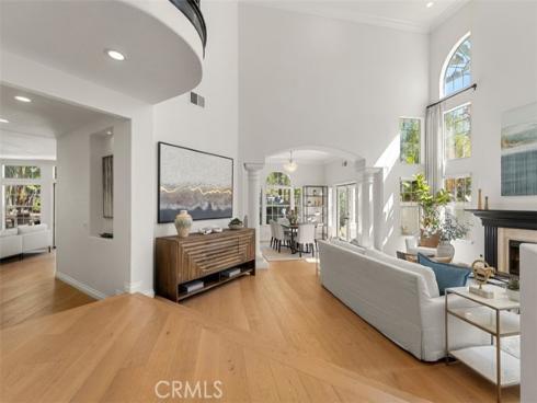 27153 Woodbluff Rd , Laguna Hills, CA