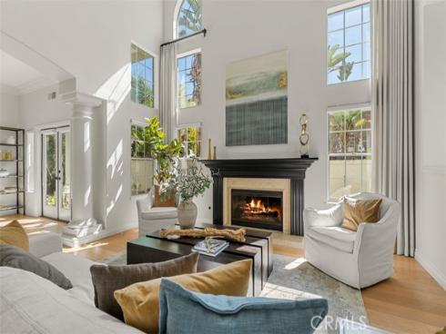 27153 Woodbluff Rd , Laguna Hills, CA