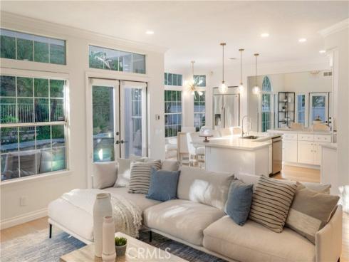 27153 Woodbluff Rd , Laguna Hills, CA