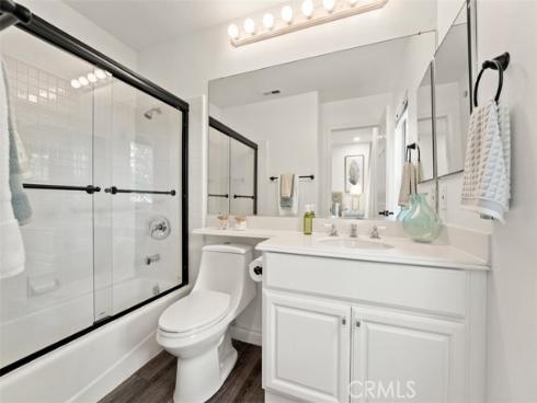 27153 Woodbluff Rd , Laguna Hills, CA