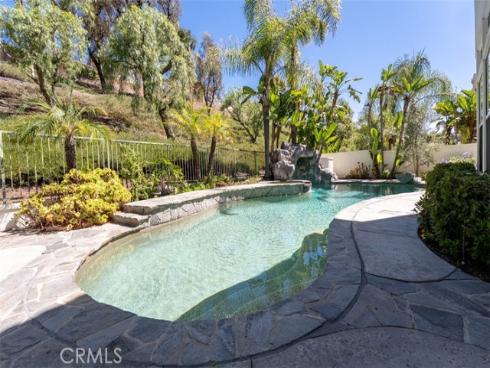 27153 Woodbluff Rd , Laguna Hills, CA