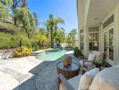 27153 Woodbluff Rd , Laguna Hills, CA