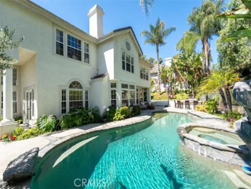 27153 Woodbluff Rd , Laguna Hills, CA