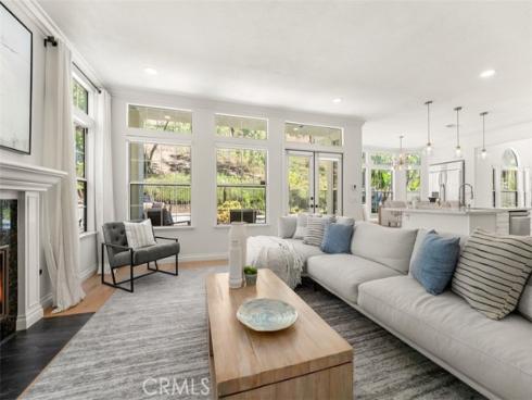 27153 Woodbluff Rd , Laguna Hills, CA