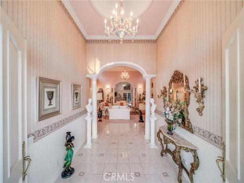 25731 Dillon Road, Laguna Hills, CA