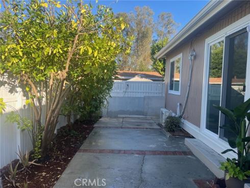 25896  Via Lomas  7 , Laguna Hills, CA