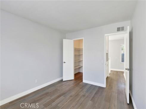 25061  Silverleaf Ln  , Laguna Hills, CA