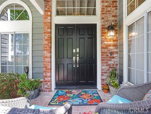 25652  Nottingham  , Laguna Hills, CA