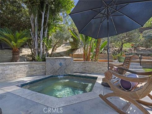 25652  Nottingham  , Laguna Hills, CA