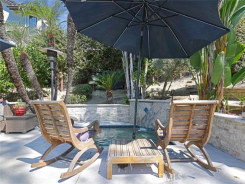 25652  Nottingham  , Laguna Hills, CA