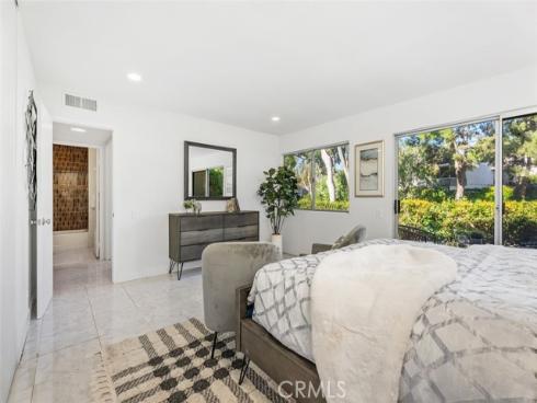 23271  Caminito Andreta  , Laguna Hills, CA