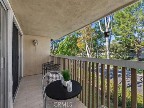 23271  Caminito Andreta  , Laguna Hills, CA