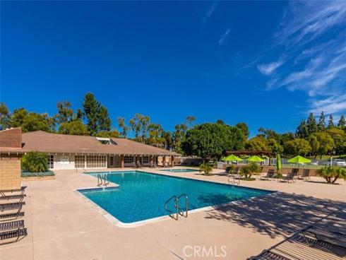 23271  Caminito Andreta  , Laguna Hills, CA