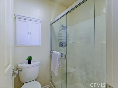 25541  Indian Hill  O , Laguna Hills, CA