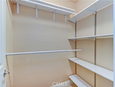 25541  Indian Hill  O , Laguna Hills, CA