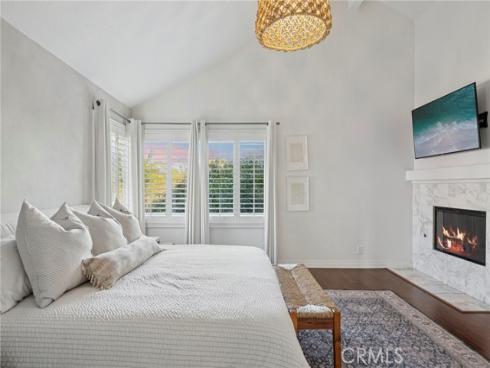 24882  Avenida Avalon  , Laguna Hills, CA