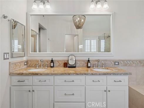 24882  Avenida Avalon  , Laguna Hills, CA